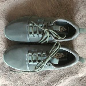 VANS green size 8 Like New